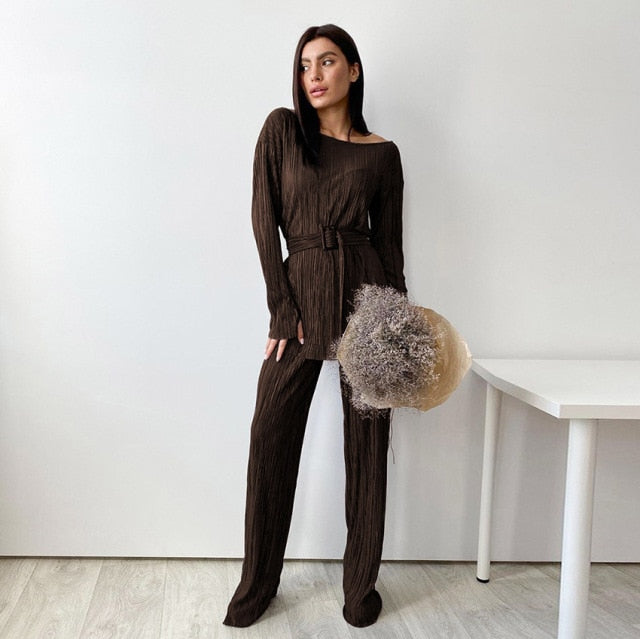 Modern Pant Suit